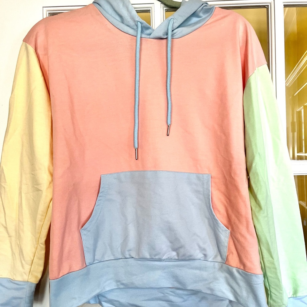 Women’s medium lightweight colorful hoodie sweatshirt. New without tags.